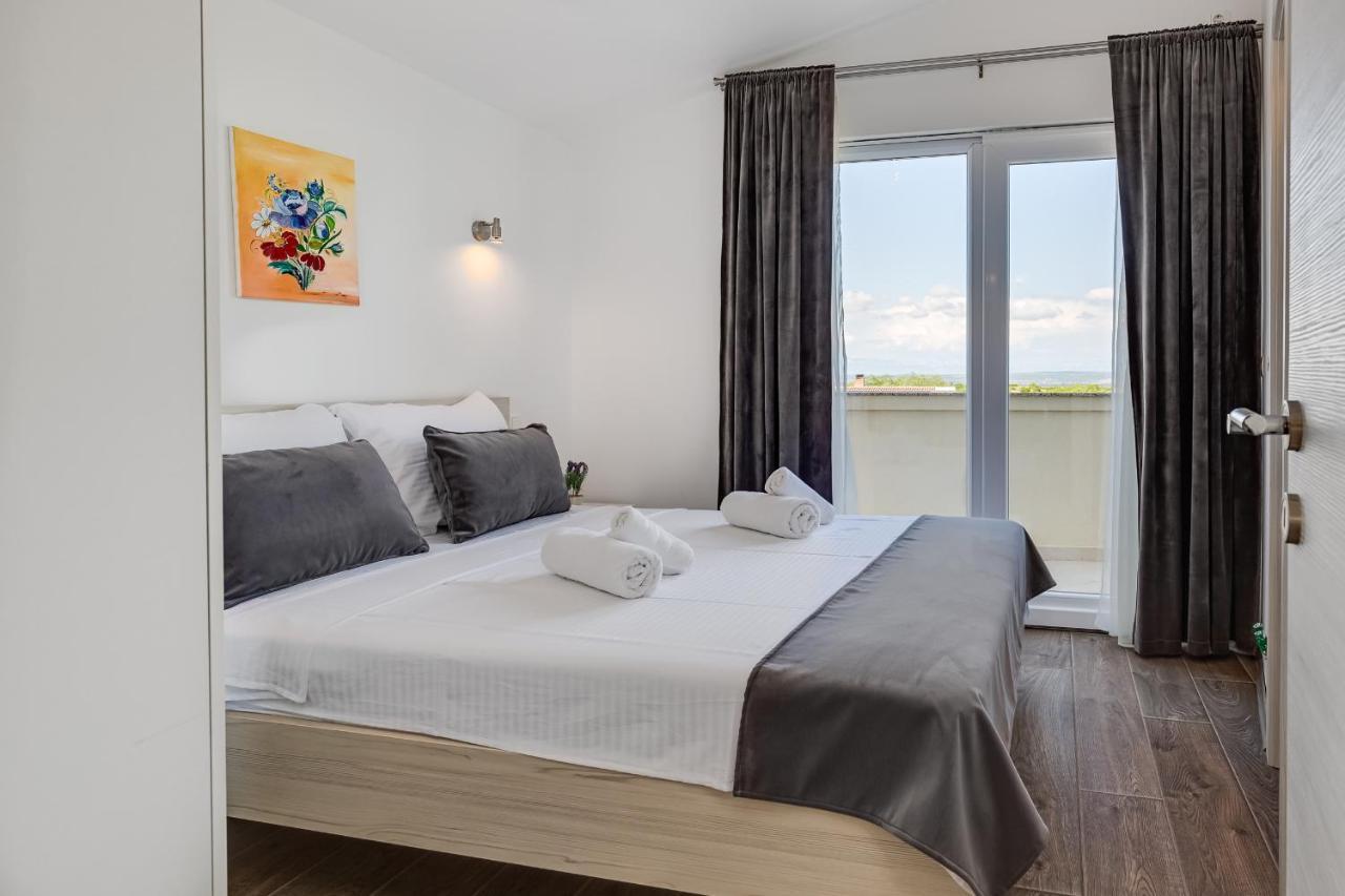Apartman David S Bazenom Podusje エクステリア 写真